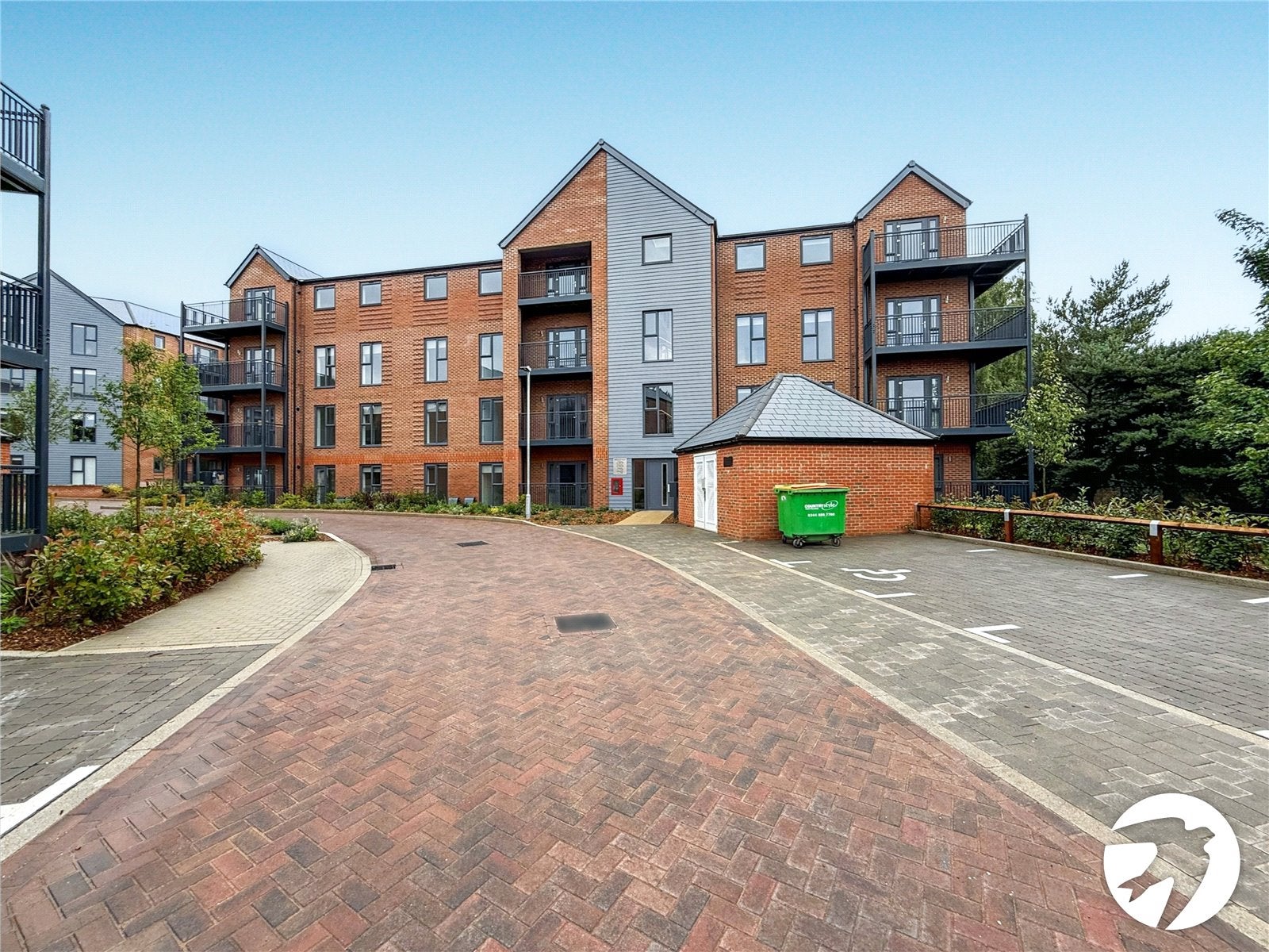 Flat Abbey Wood Road in Tonbridge and Malling