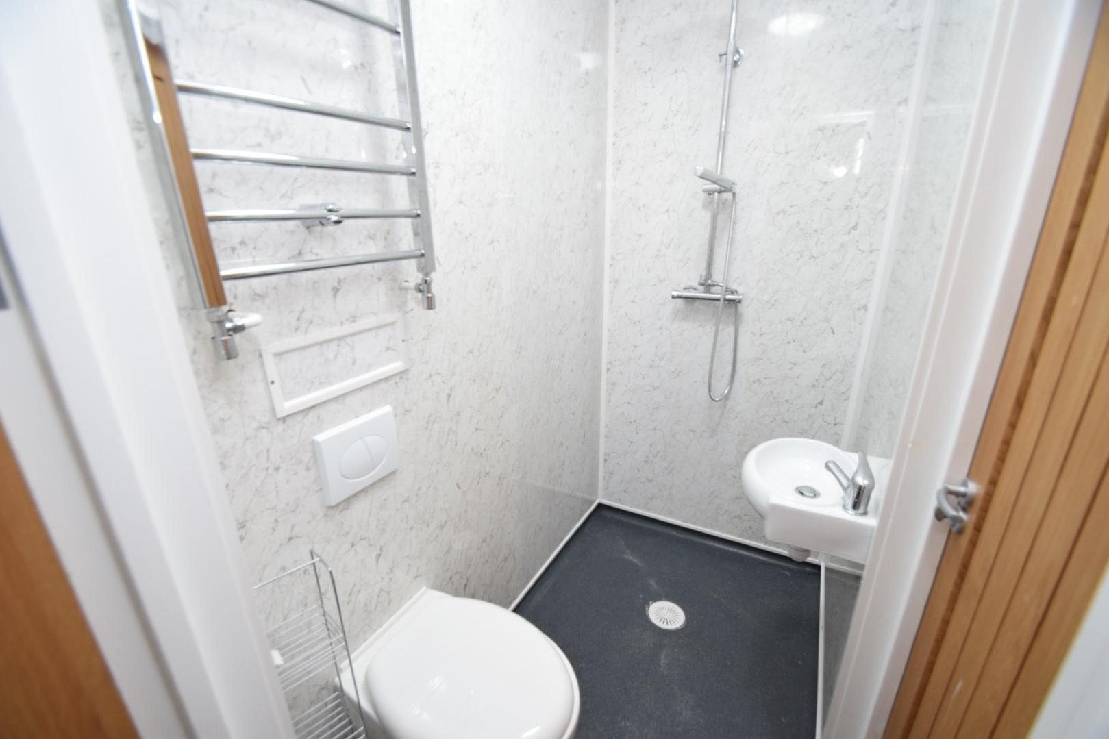 Room Langney Road in Eastbourne