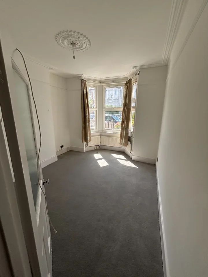 Room Bradgate Road in Greater London