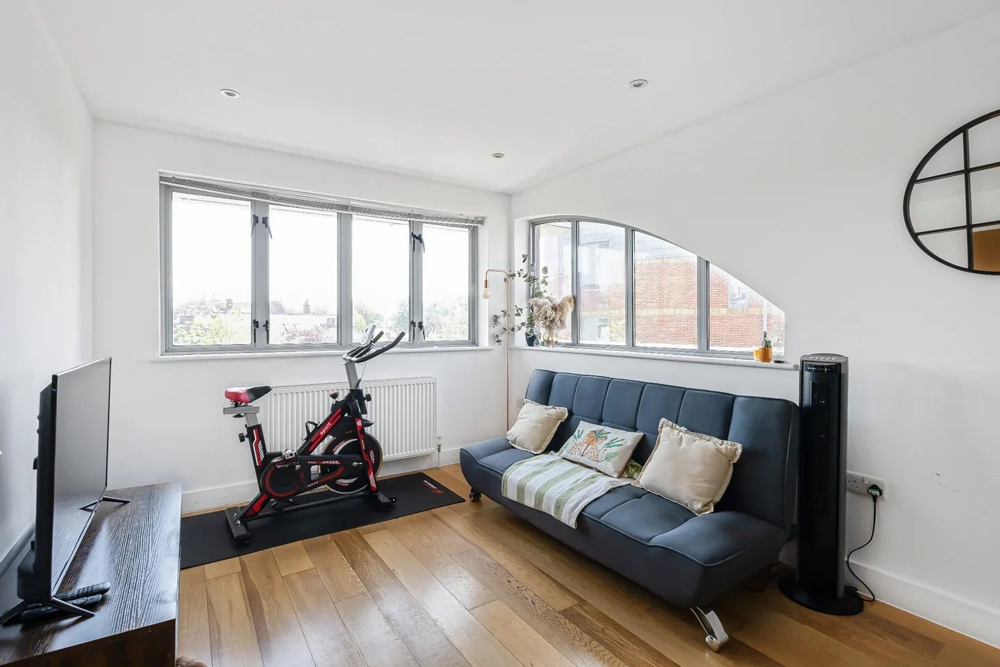 Flat Ealing Green in Greater London