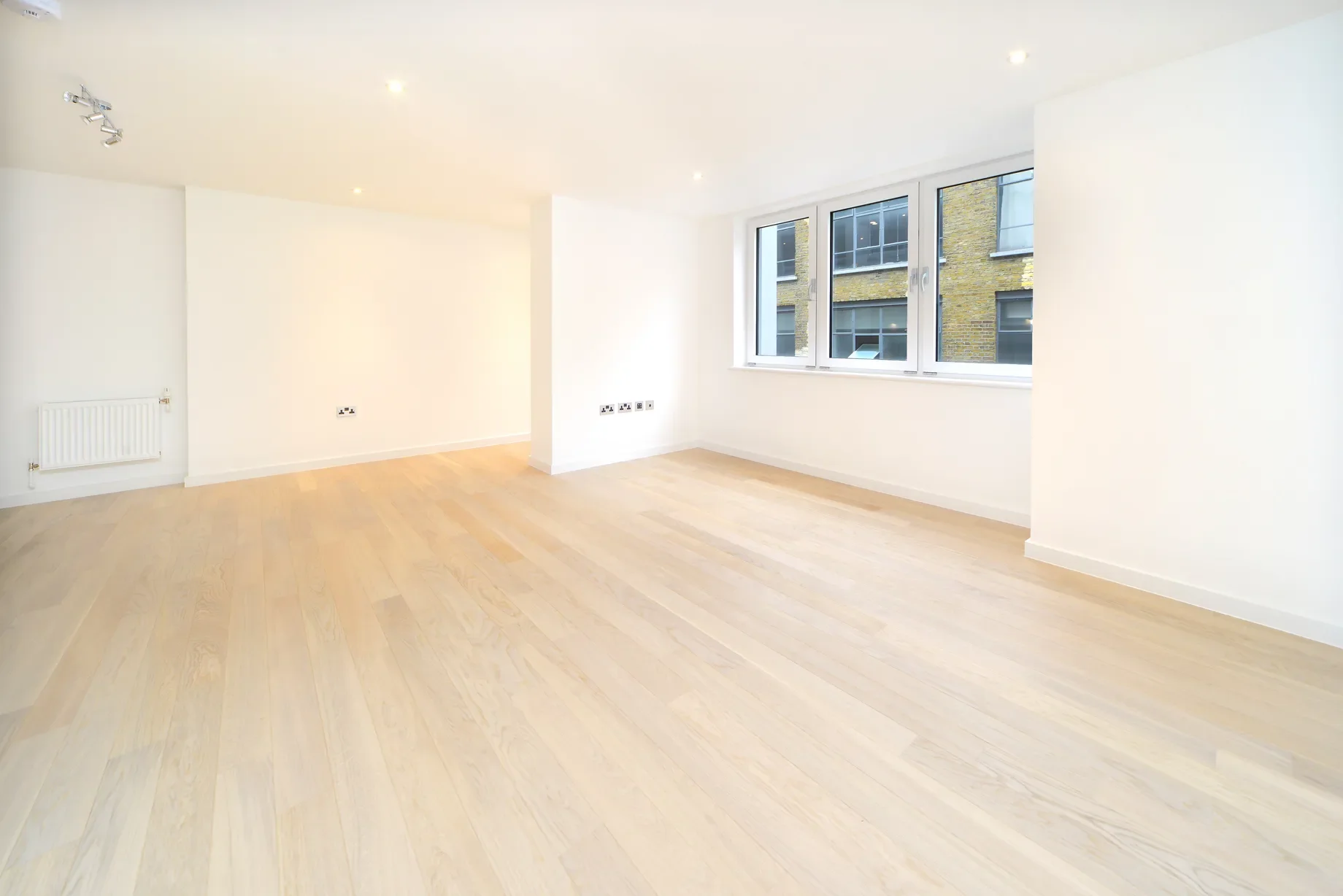 Flat Britannia Walk in Greater London