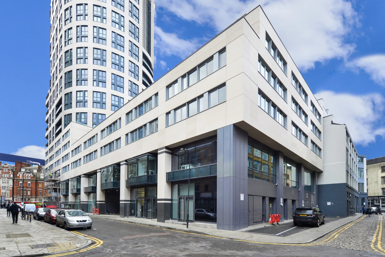 Flat Britannia Walk in Greater London