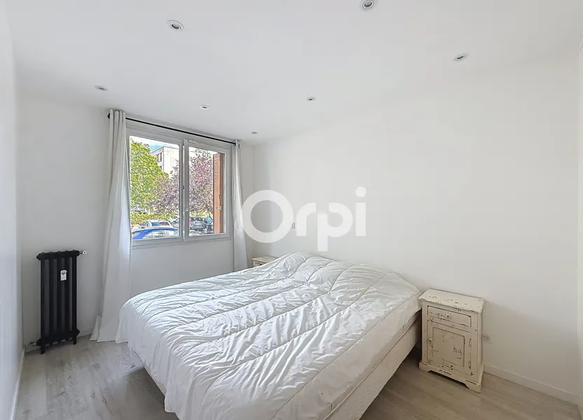 Appartement Route du Pavé Blanc à Clamart