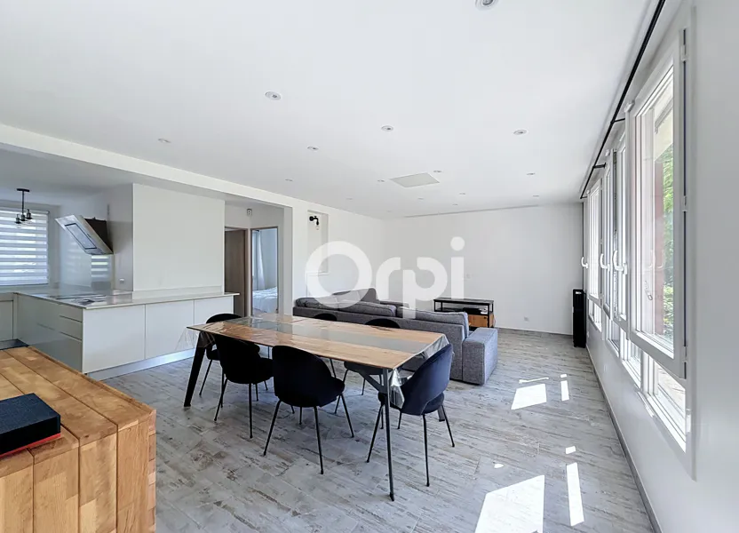 Appartement Route du Pavé Blanc à Clamart