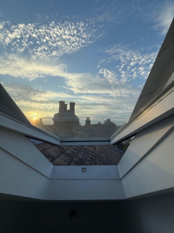 Room Crealock Street in Greater London