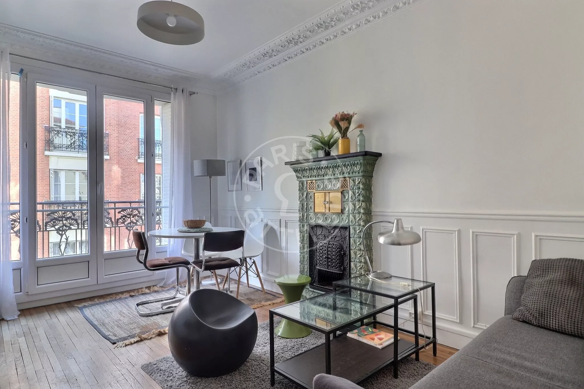 Flat Rue Dorian in Paris