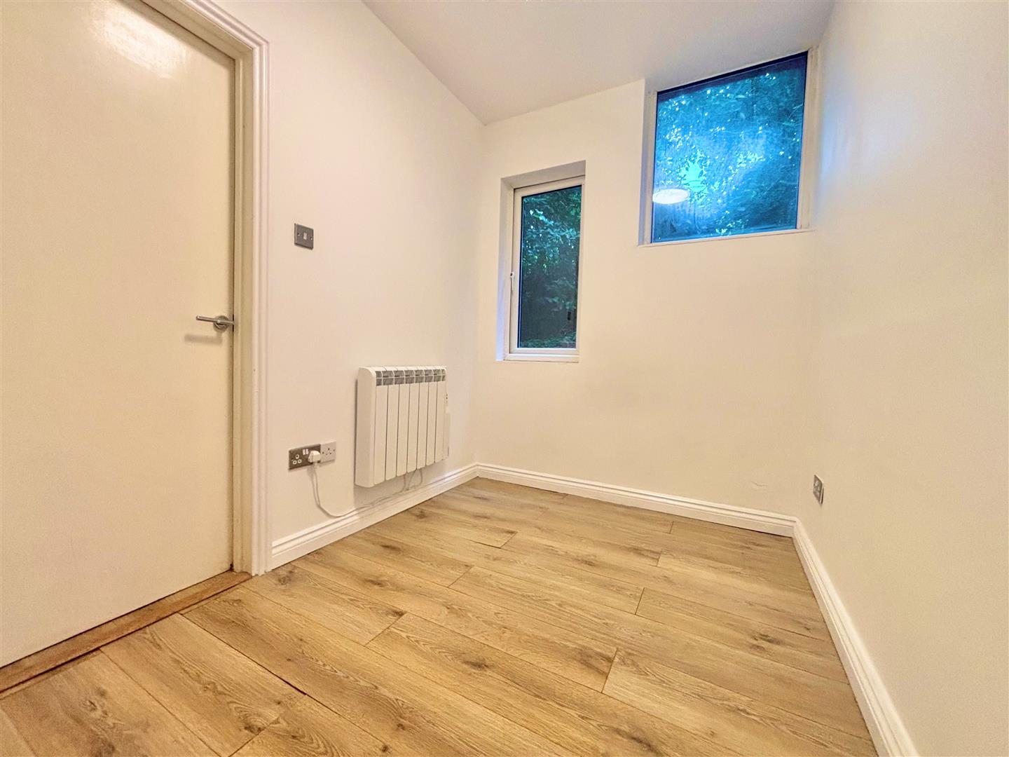Flat The Broadway in Colwell Bay