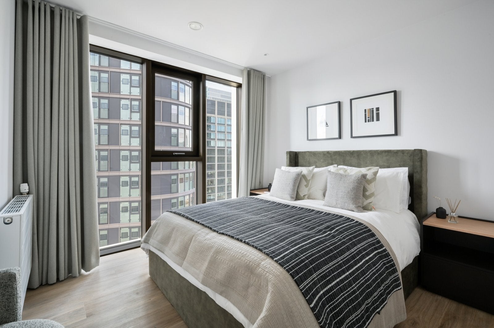 Flat Charter Street in Greater London