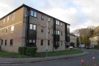 Flat Rushdon Close in Greater London