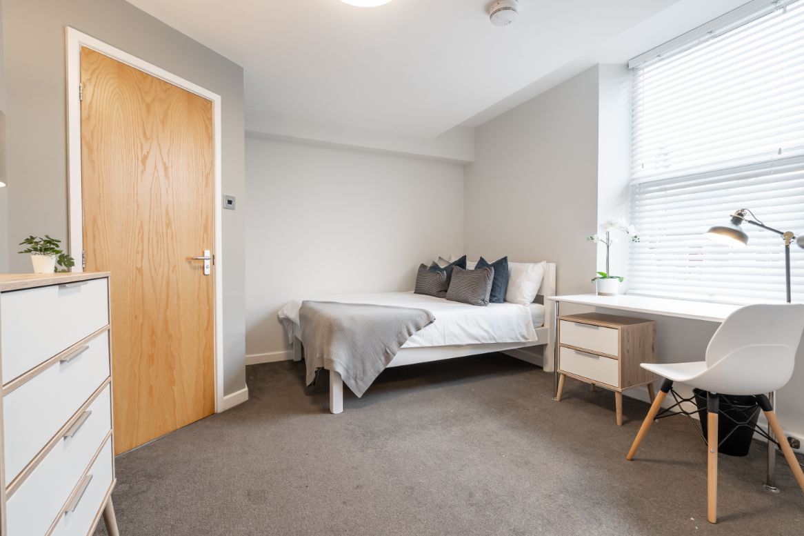 Room Malcolm Street in Newcastle upon Tyne