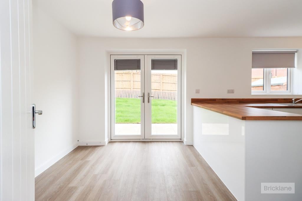 House B6481 in Corby