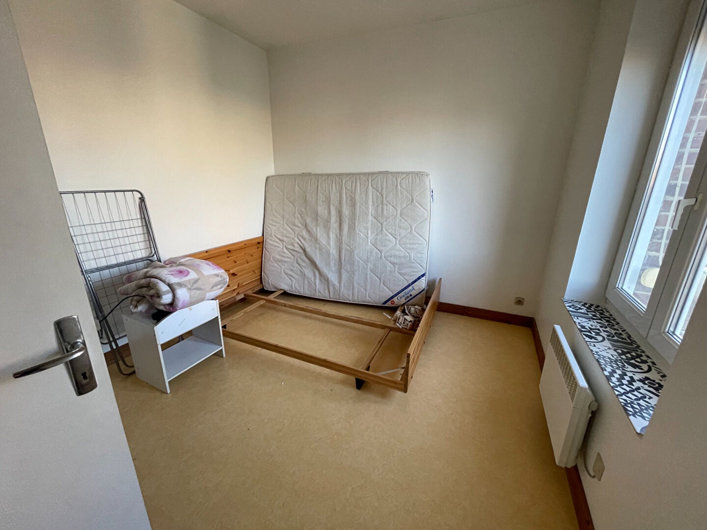 Appartement C 6 à Bessé-sur-Braye