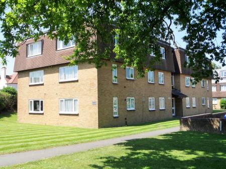 Flat Iona Way in Mid Sussex