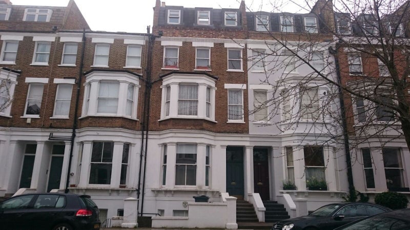 Room Netherwood Road in Greater London