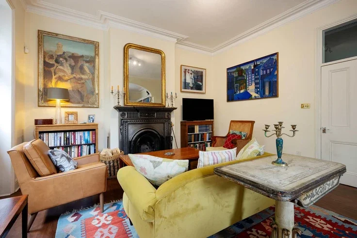 Flat Brook Green in Greater London