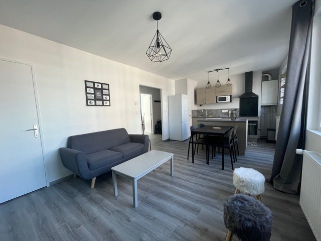 Appartement Rue De l'Enseigne Roux à Saint-Étienne