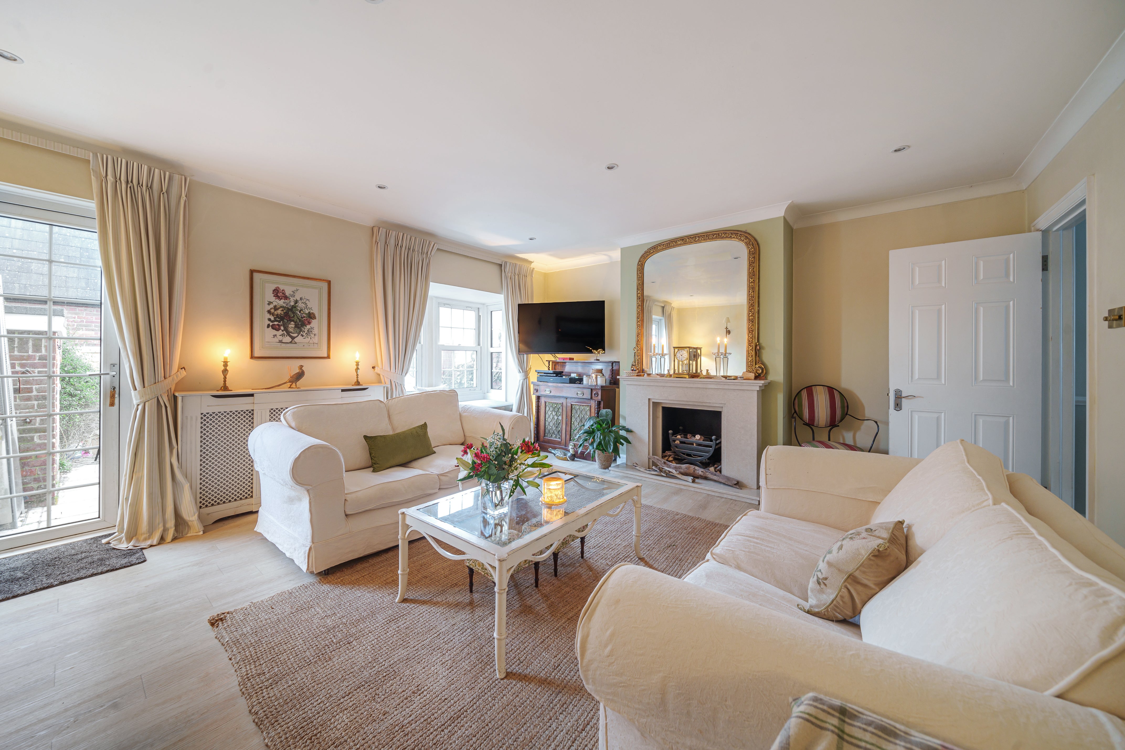 House Trafalgar Place in New Forest
