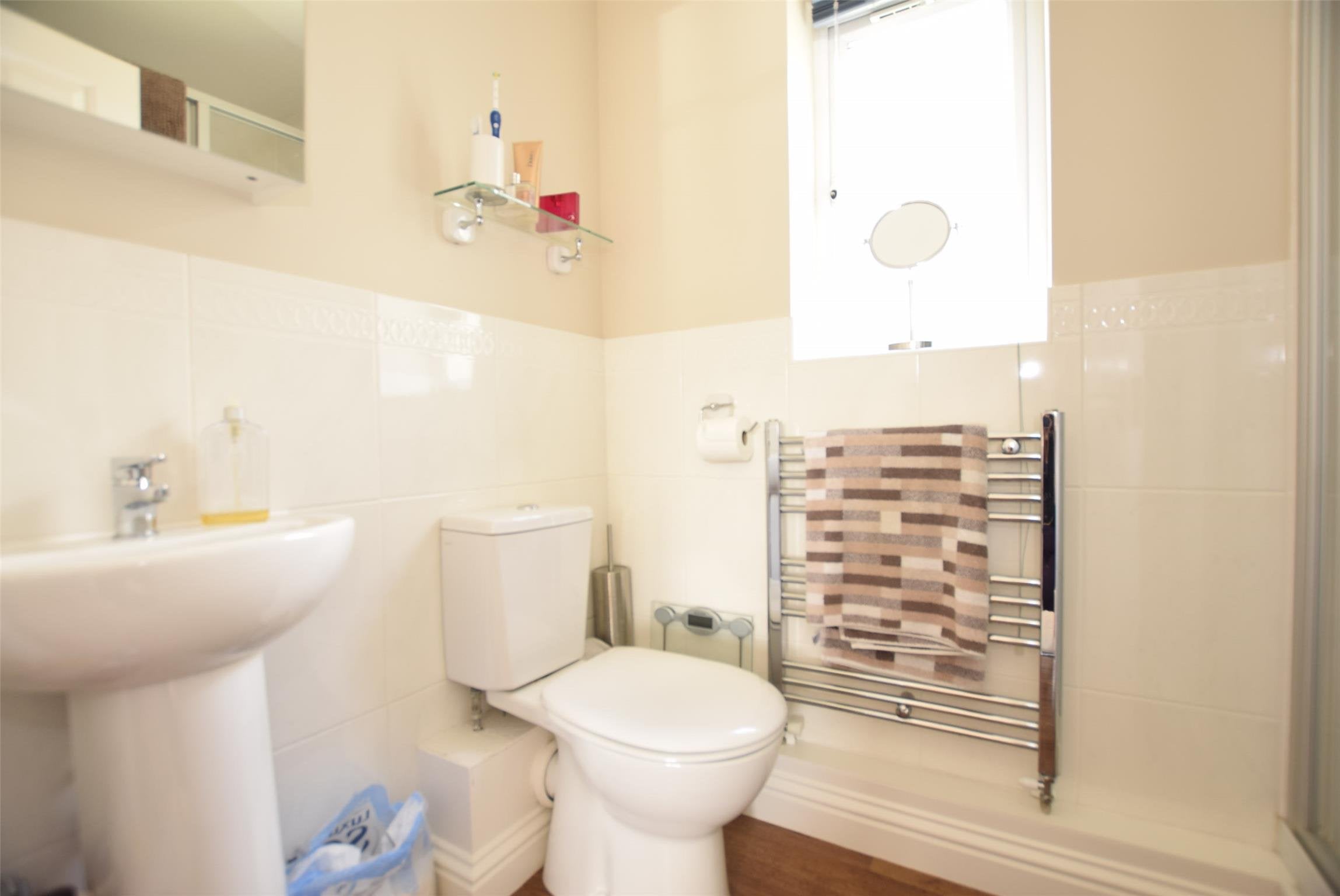 Flat Saint Michaels Close in Bristol