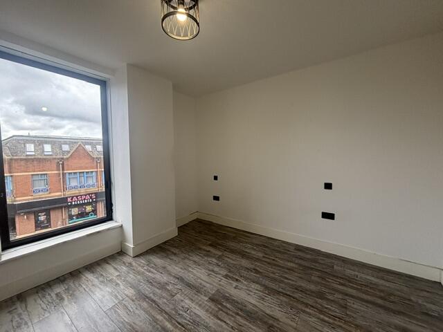 Flat Clarence Street in Swindon