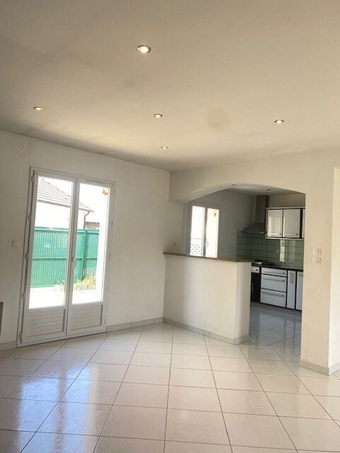 House Rue du Puits in Vienne-en-Val