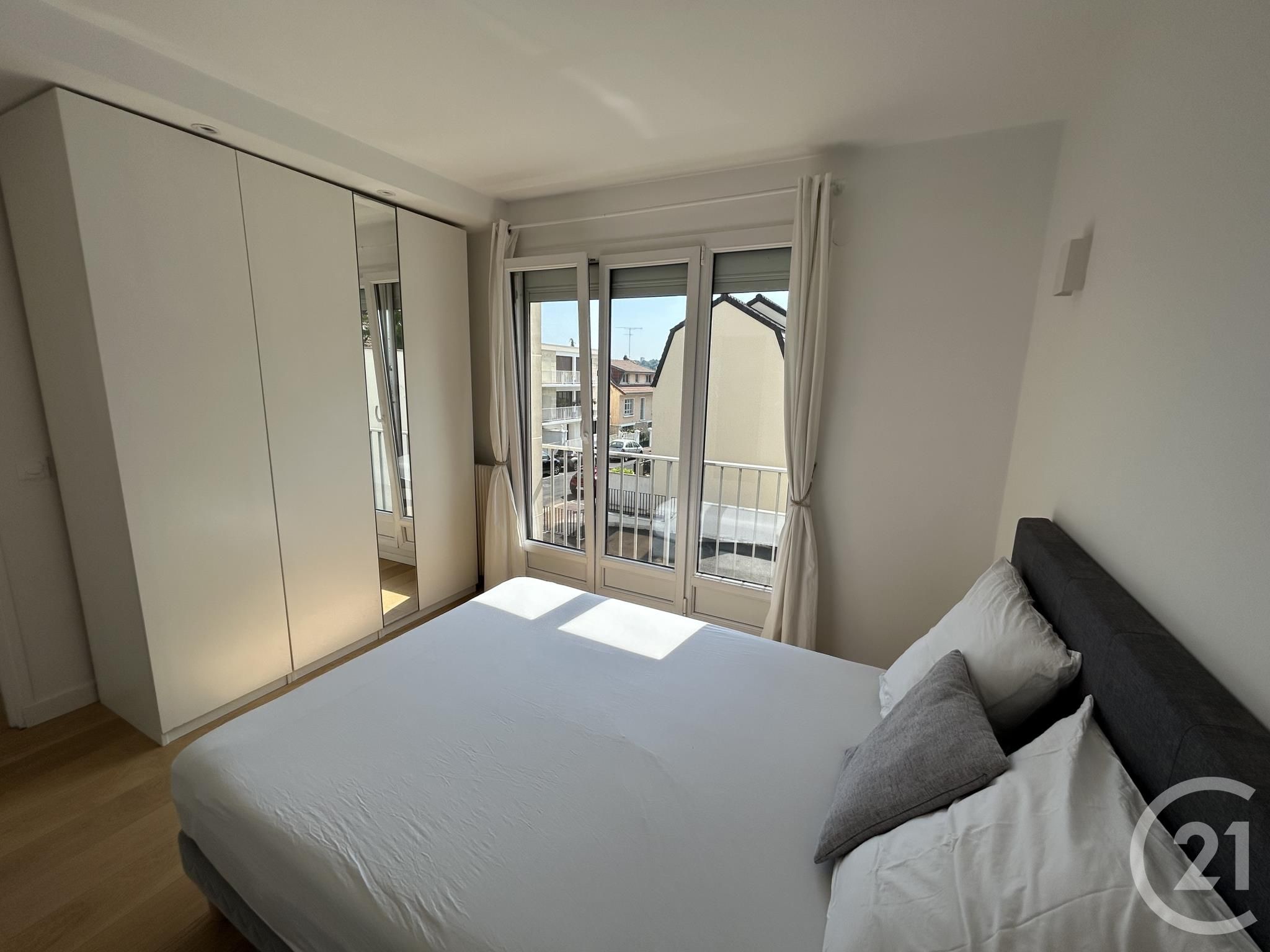 Flat Rue des Blagis in Bourg-la-Reine