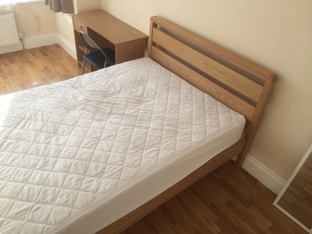 Room Spring Grove Road in Greater London
