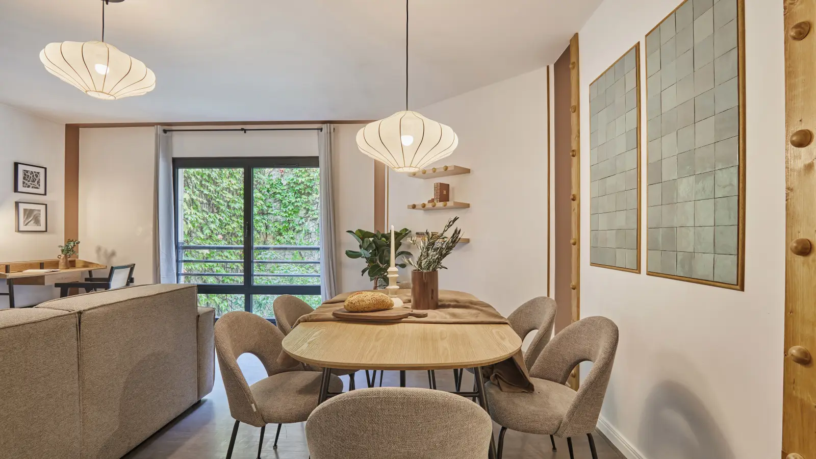 Flat Rue Jean Hugues in Paris