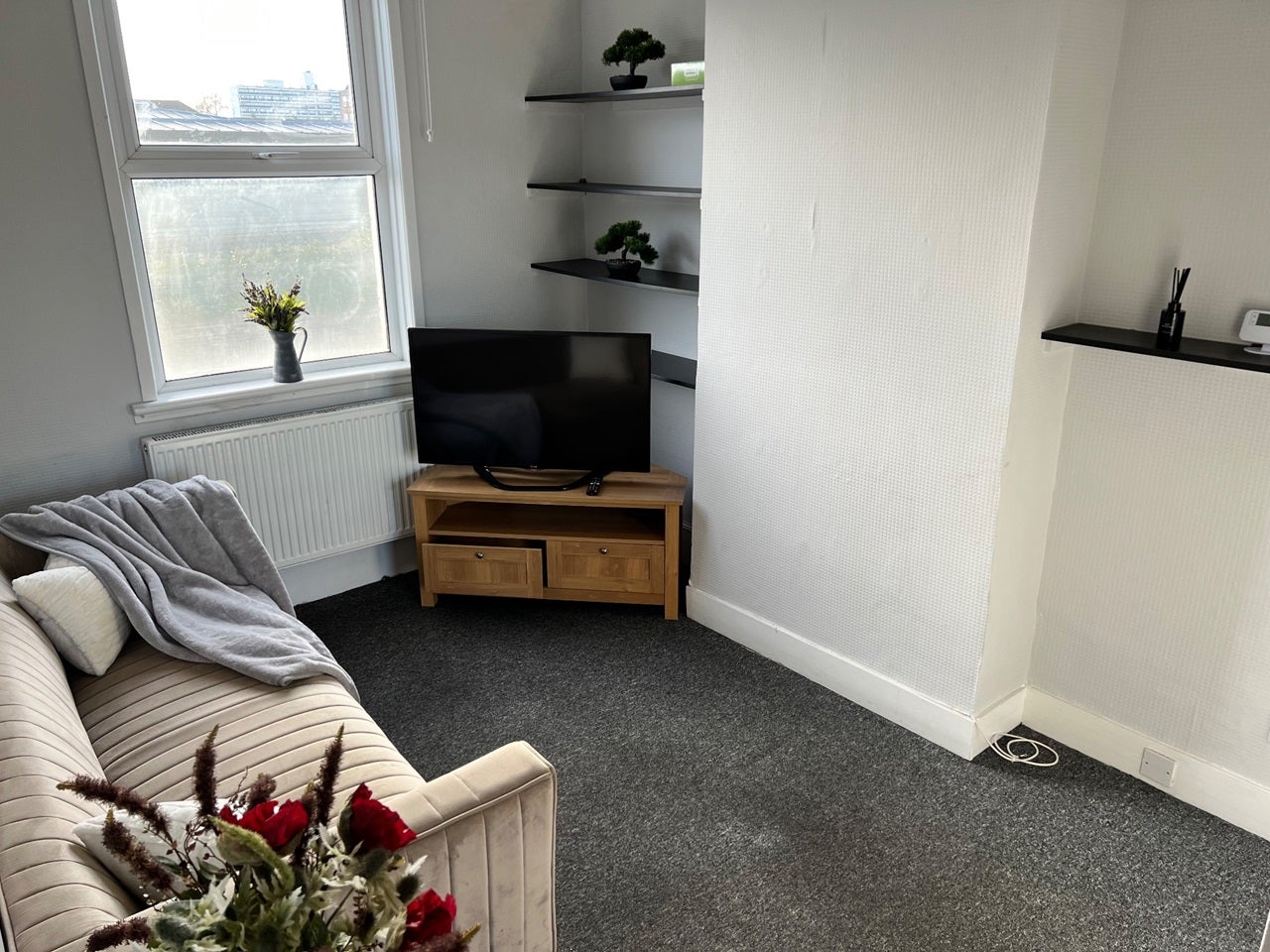 Room Homerton High Street in Greater London