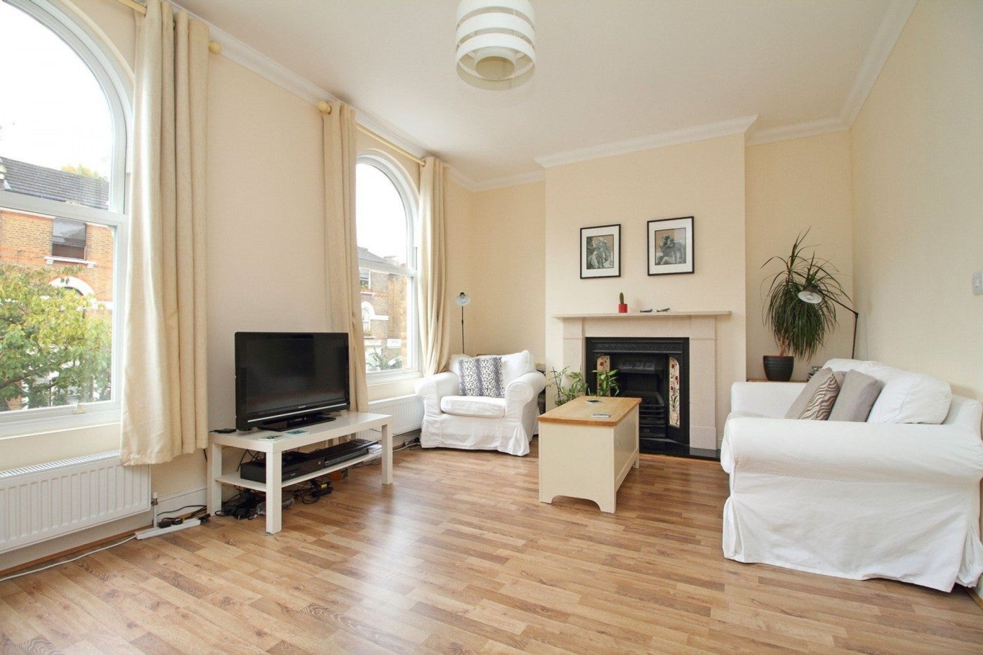 Flat Digby Crescent in Greater London