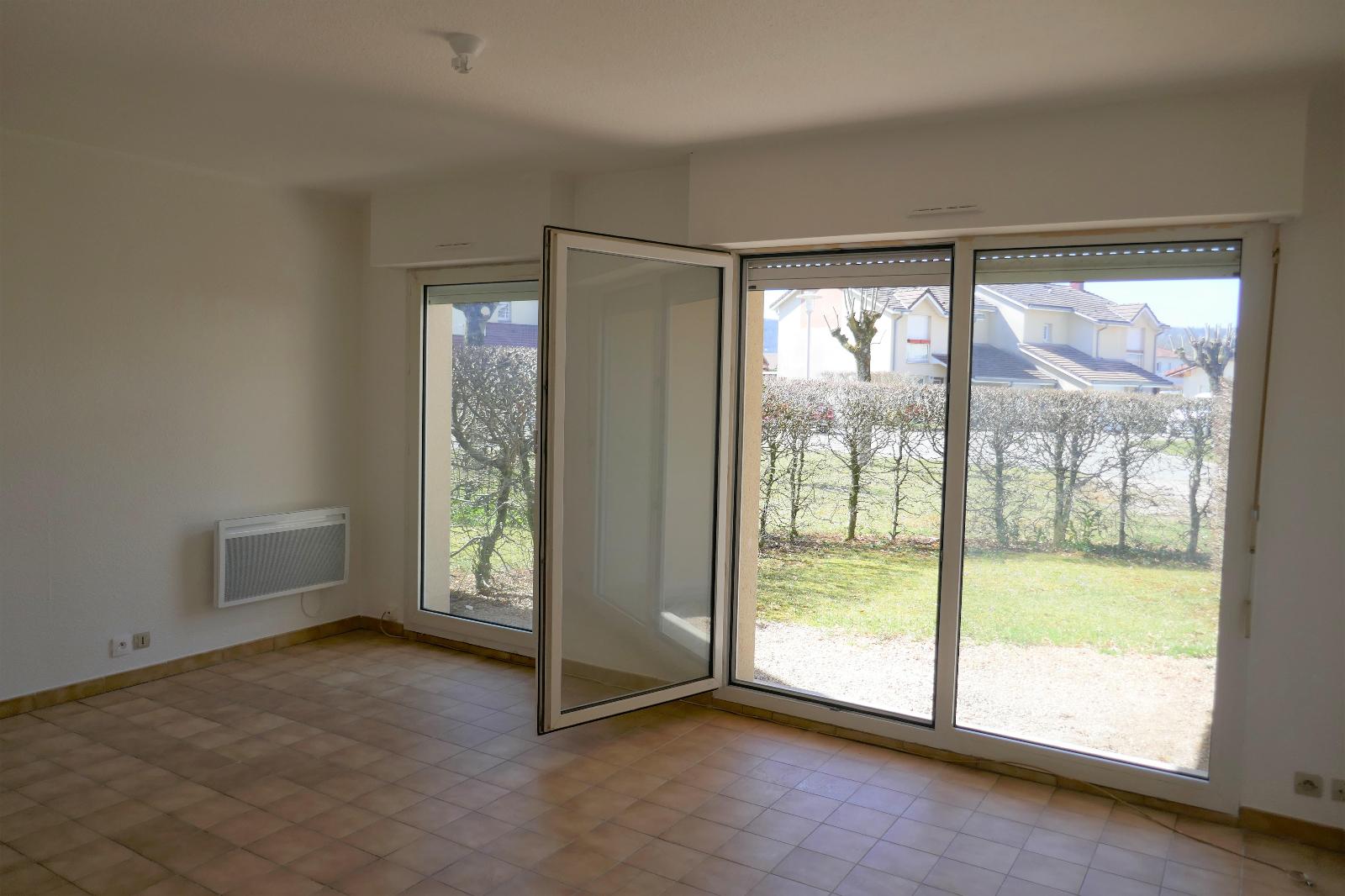 Flat Route de la Cluse in Nantua