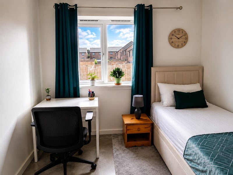 Room Nisbet Drive in City of Edinburgh