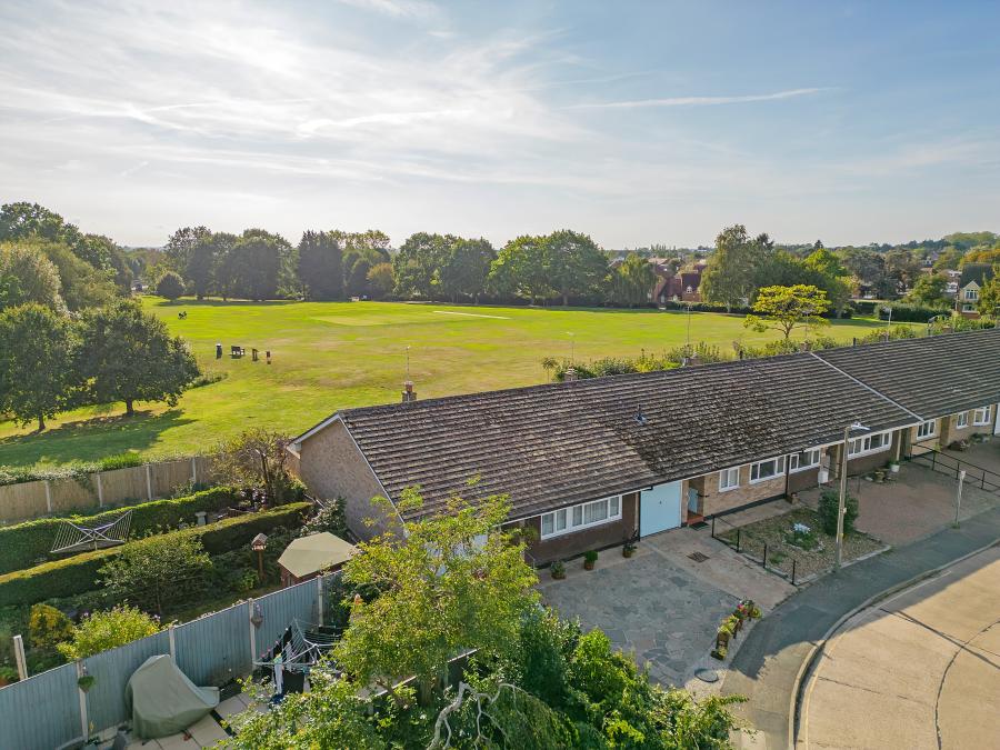Flat Fairfield in Ingatestone