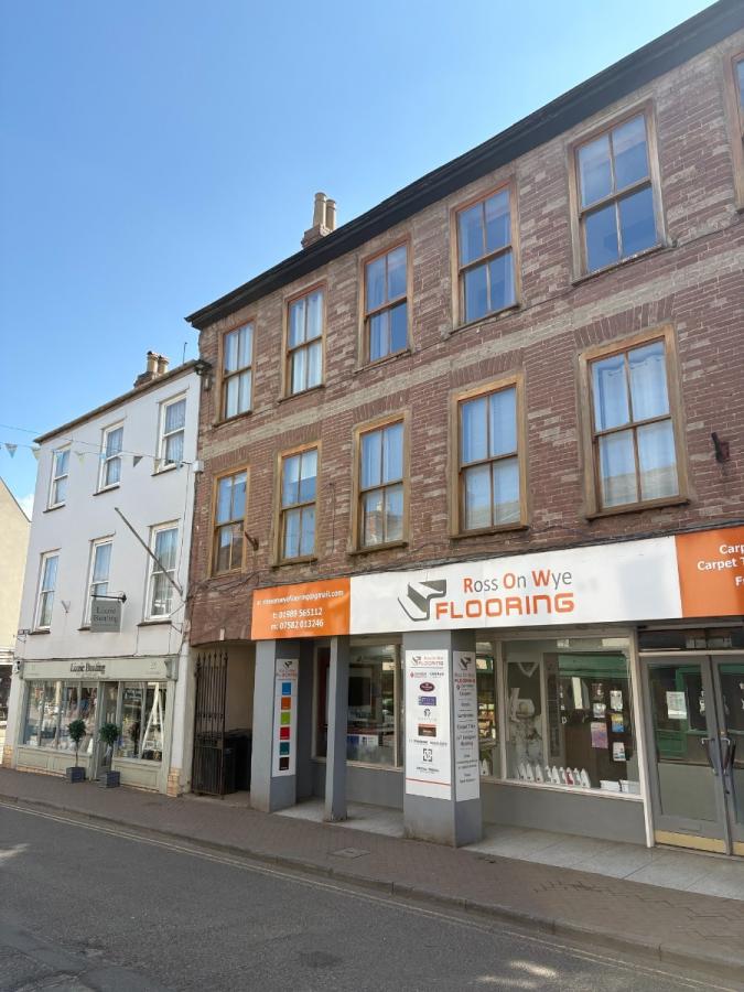 Flat Broad Street in Ross-on-Wye