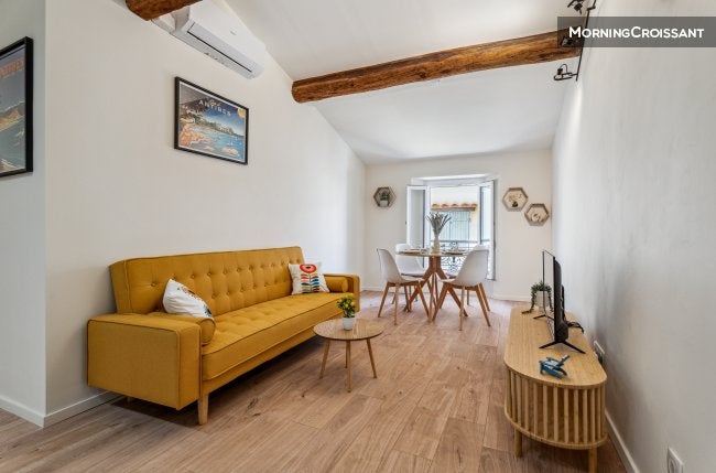 Appartement Rue du Haut Castelet à Antibes