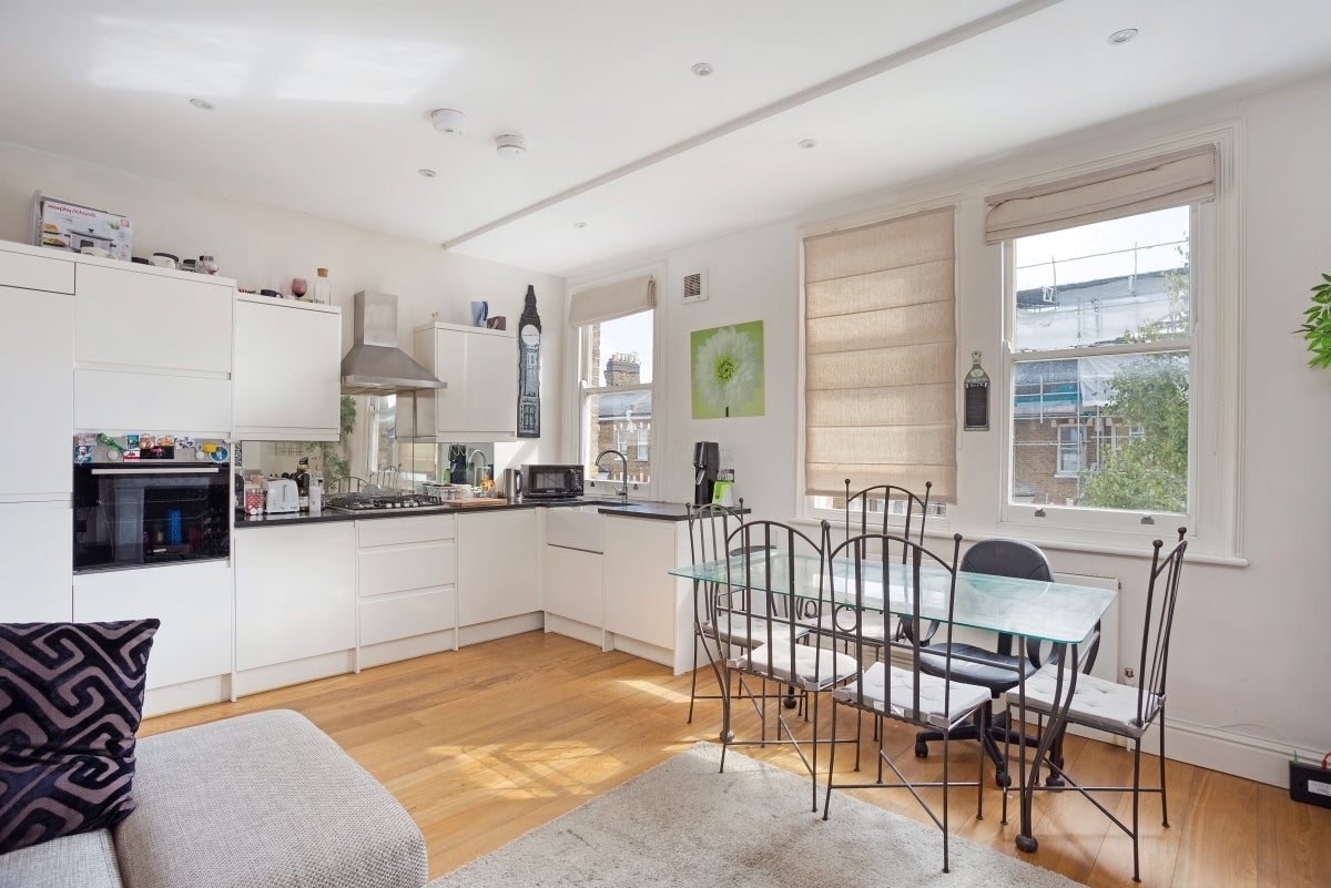 Flat Ashmore Road in City of Westminster