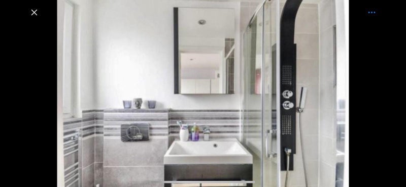 Room Aliwal Road in Greater London