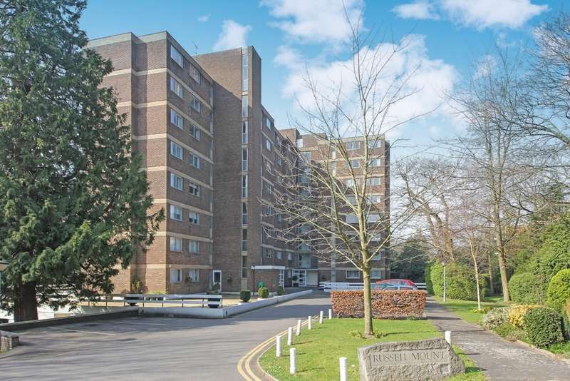 Flat Branksome Wood Road in Bournemouth