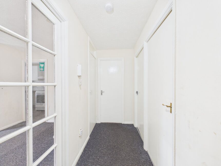 Flat Plumtree Close in Greater London
