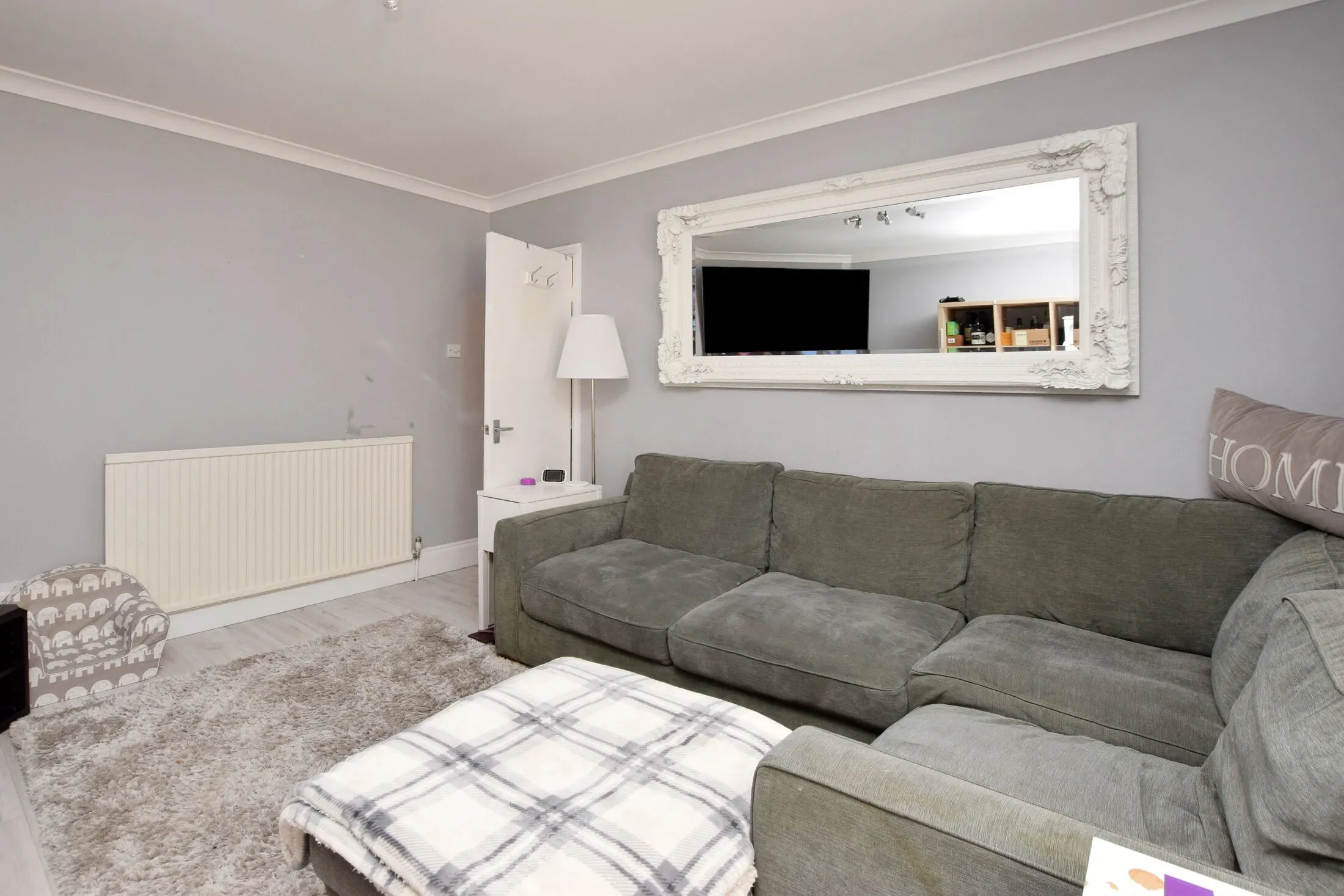 Flat Deaconsfield Road in Dacorum