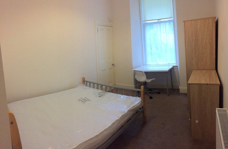 Room Oban Drive in Glasgow