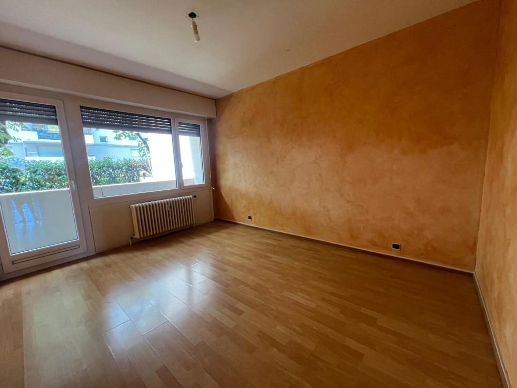 Flat Rue du 18 Août in Gaillard