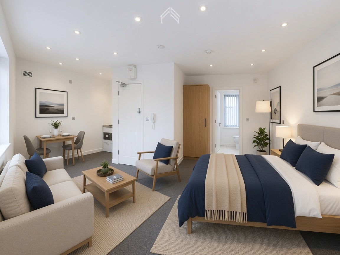 Flat Bamford Avenue in Greater London