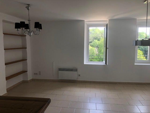 Appartement Rue du Maréchal Foch à Carcès