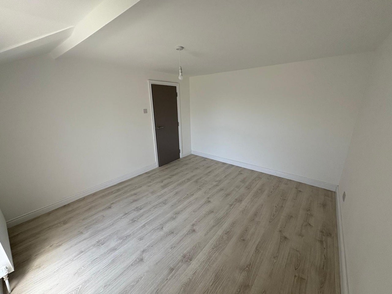 Flat Halewood Road in Liverpool