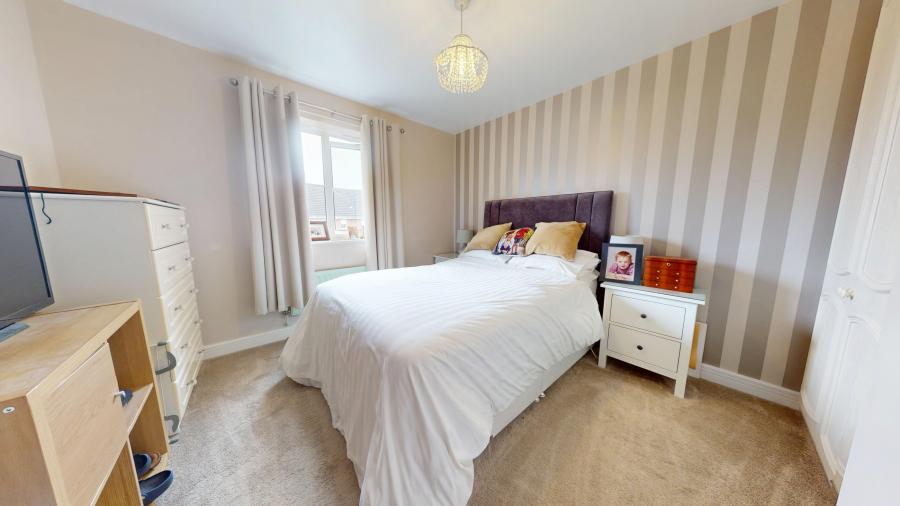 Flat Fleming Walk in Llantwit Fardre