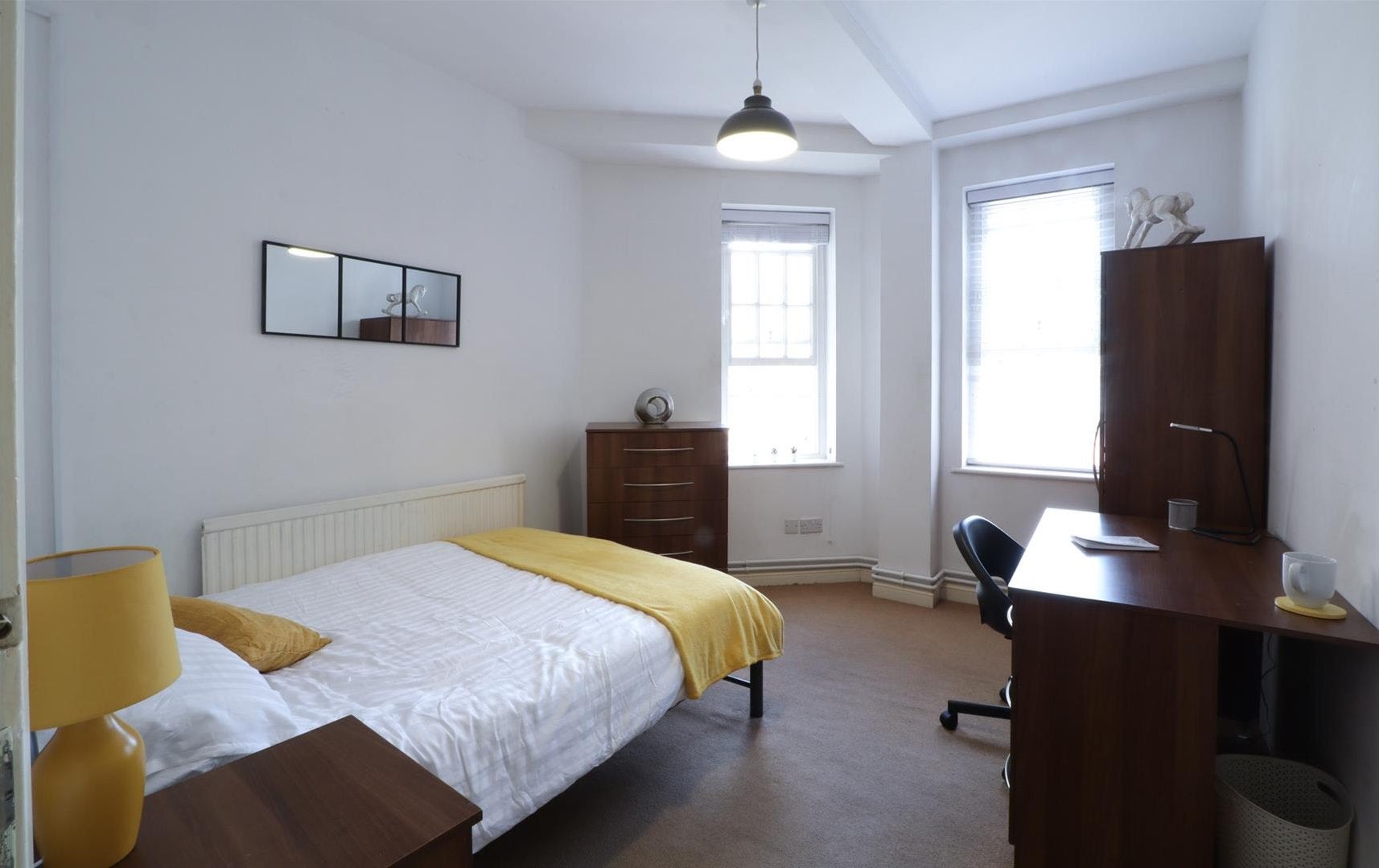 Flat Cumberland Street in Bristol