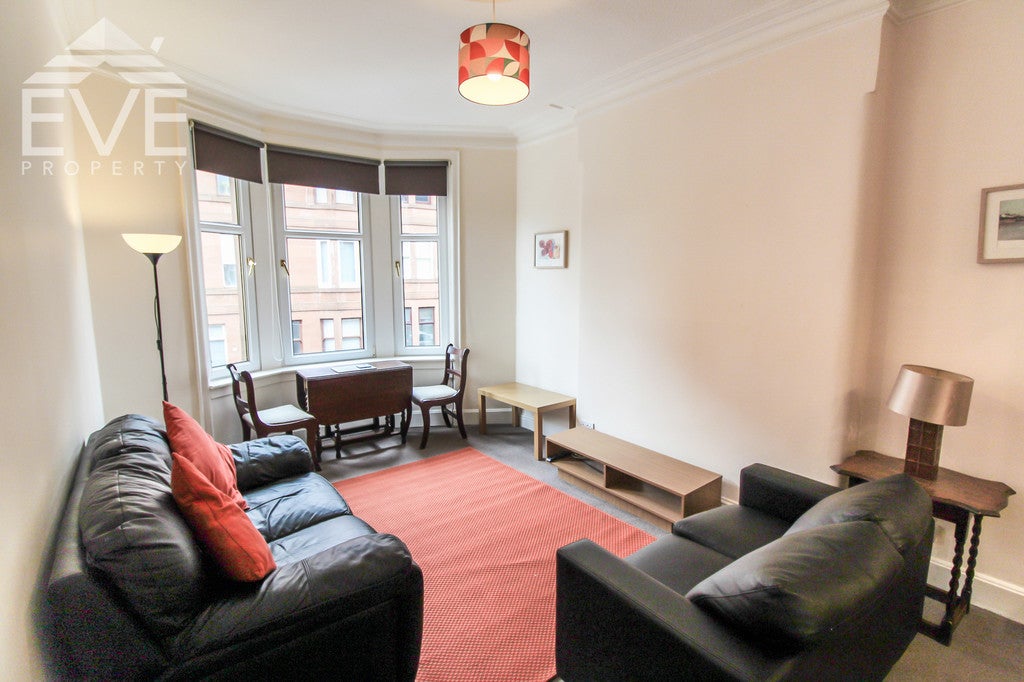 Flat Strathcona Drive in Glasgow