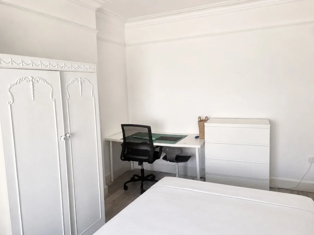 Room Babington Road in Greater London