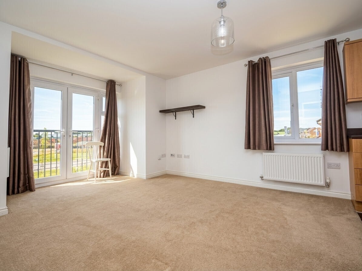 Flat Collis Close in Lichfield