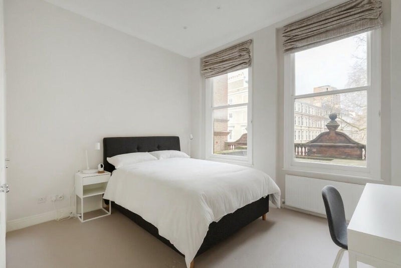 Room Courtfield Road in Greater London